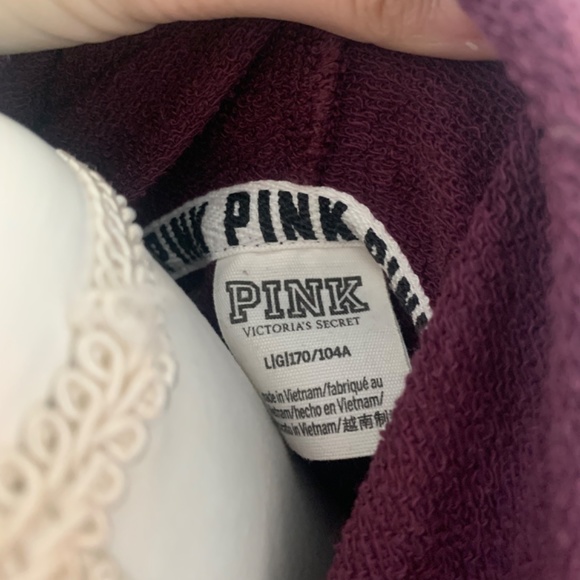 Sweatshirt - Picture 6 of 6